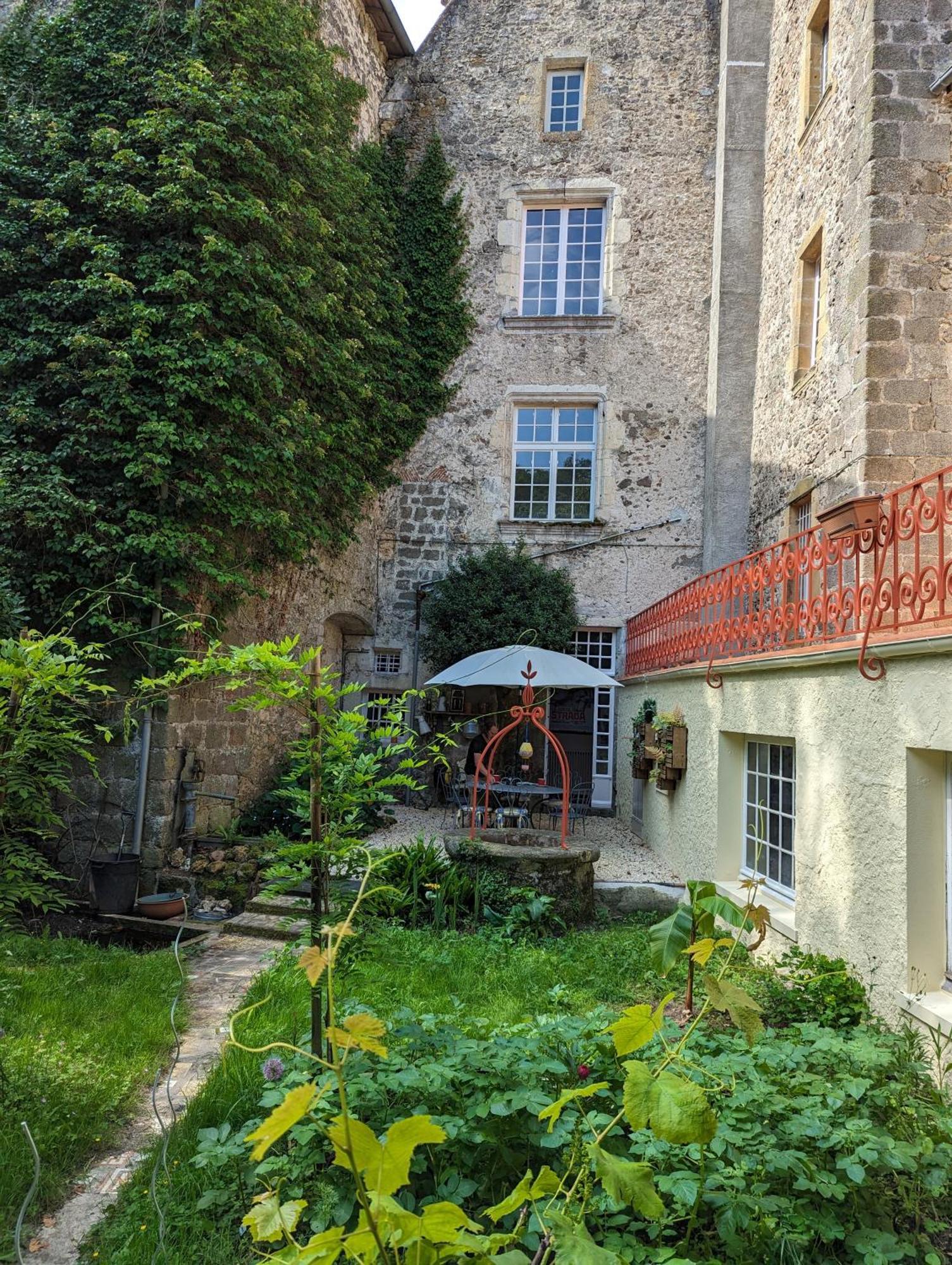 Manoir Des Arts Bed & Breakfast Confolens Luaran gambar