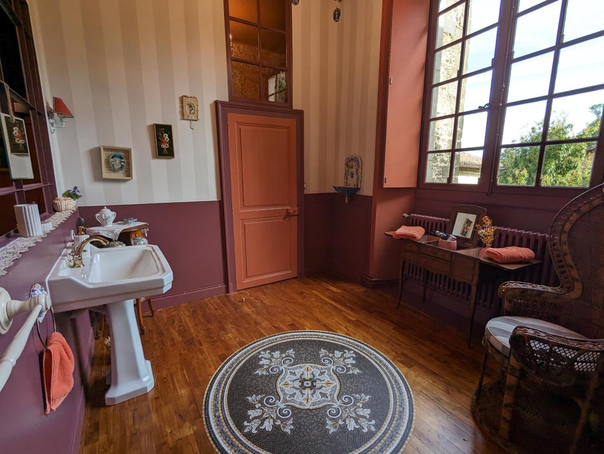 Manoir Des Arts Bed & Breakfast Confolens Luaran gambar
